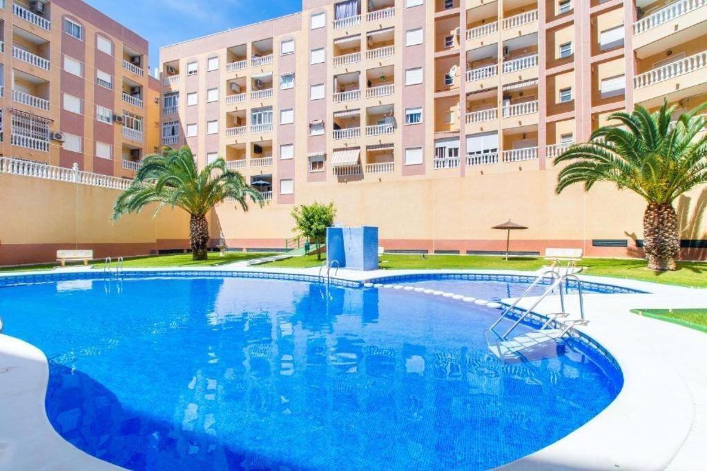 Apartamento Con Piscina, Parque Las Naciones, Торрев'єха Екстер'єр фото